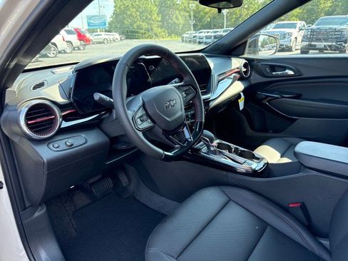 New 2026 Chevrolet Trax RS w/ Driver Confidence Package FWD image 15