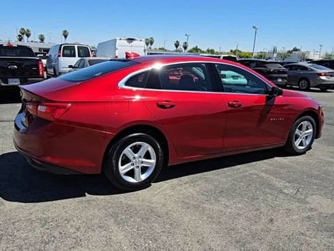 Used 2024 Chevrolet Malibu LT FWD image 8