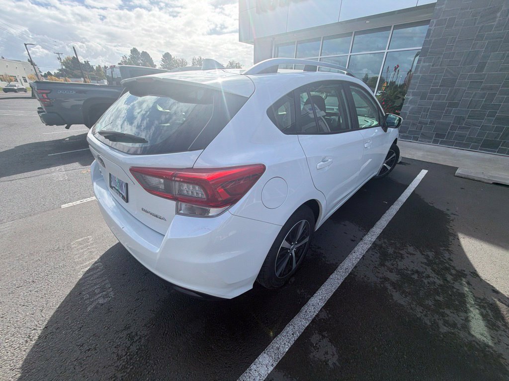 Used 2022 Subaru Impreza 2.0i Premium w/ Popular Package #3 AWD/4WD image 3
