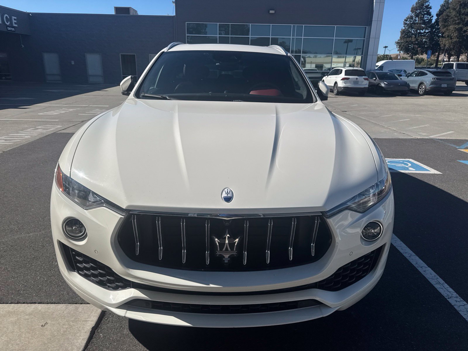 Used 2023 Maserati Levante GT AWD/4WD image 2