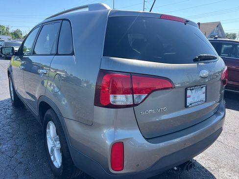 Used 2014 Kia Sorento LX AWD/4WD image 5