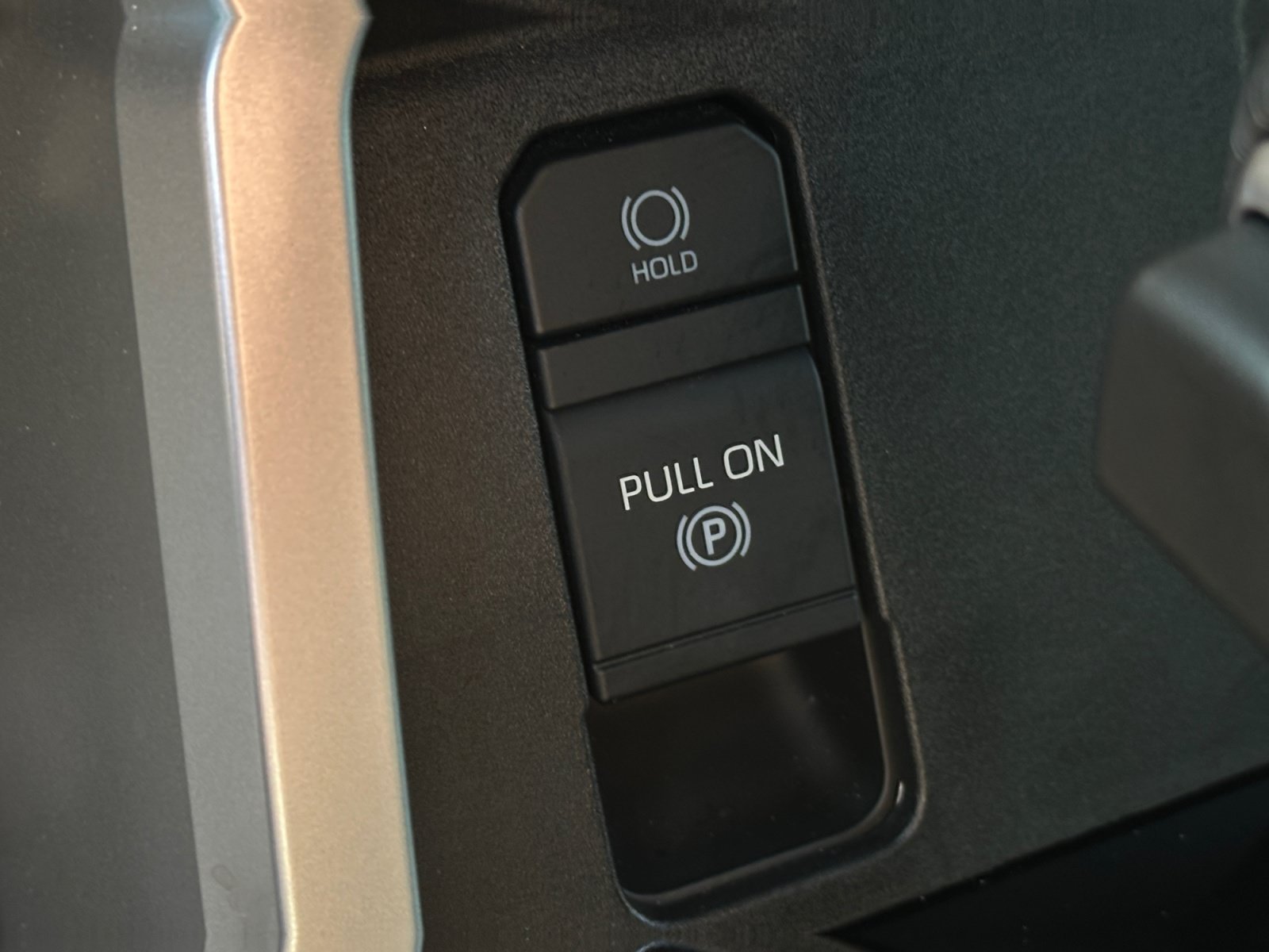 Used 2025 Toyota Sequoia Capstone AWD/4WD image 25