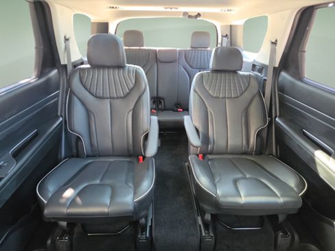 Used 2023 Hyundai Palisade Limited AWD/4WD image 56