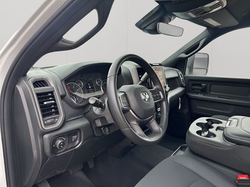 New 2026 RAM 3500 Tradesman image 25