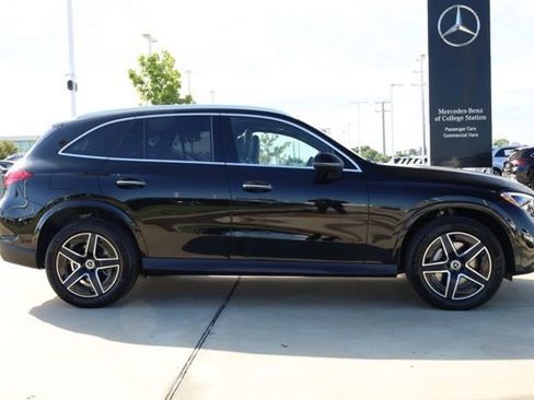 Certified 2026 Mercedes-Benz GLC 300 image 2