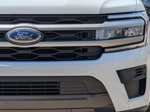 New 2024 Ford Expedition XL image 8
