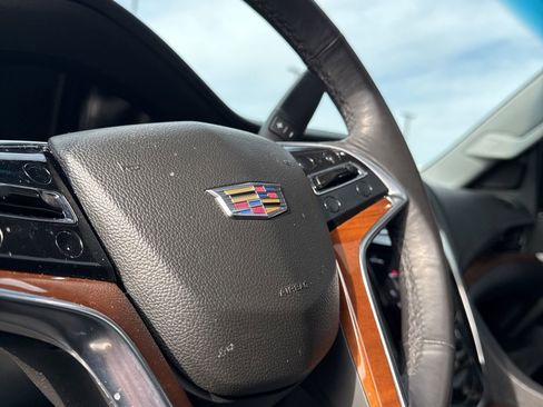 Used 2017 Cadillac Escalade Premium Luxury image 9