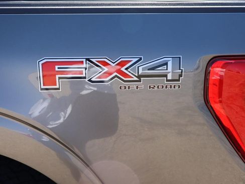 Used 2021 Ford F150 Lariat w/ Equipment Group 502A High image 23