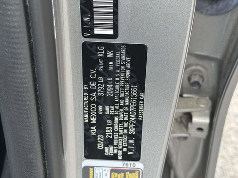 Used 2023 Kia Forte LXS FWD image 18