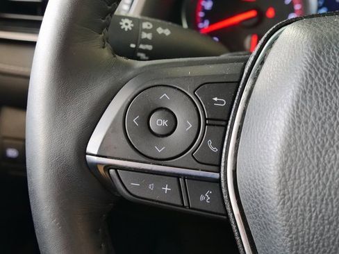 Used 2020 Toyota Camry XSE image 26