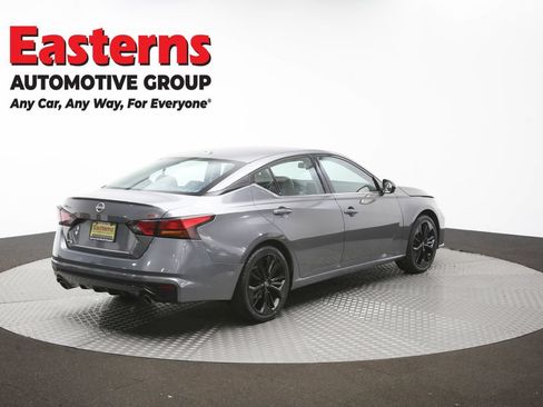 Used 2023 Nissan Altima 2.5 SR FWD image 40