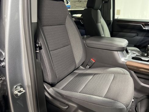 New 2026 Chevrolet Silverado 1500 LT Trail Boss w/ Dark Appearance Package image 22