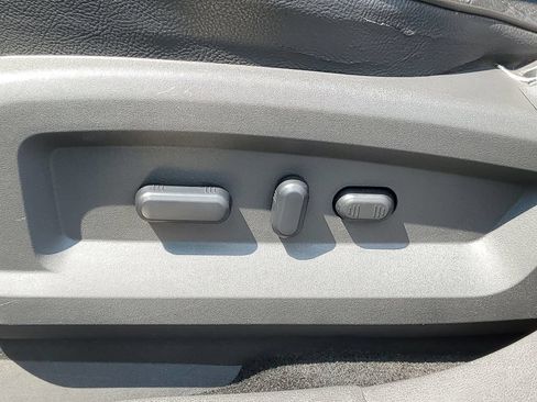 Used 2014 Lincoln MKX AWD w/ Equipment Group 102A image 6