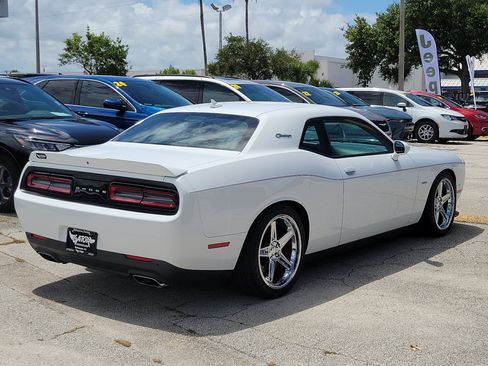 Used 2019 Dodge Challenger R/T w/ Plus Package RWD image 4