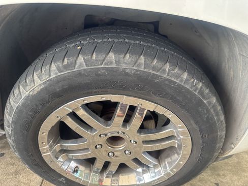 Used 2007 Chevrolet Tahoe LTZ w/ LTZ Preferred Equipment Group image 22