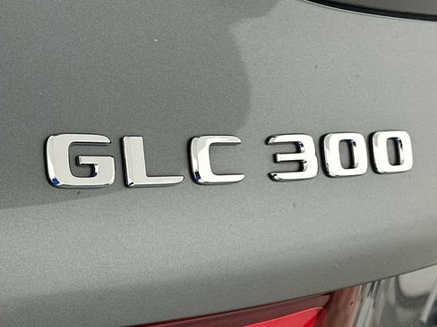 Used 2017 Mercedes-Benz GLC 300 image 29