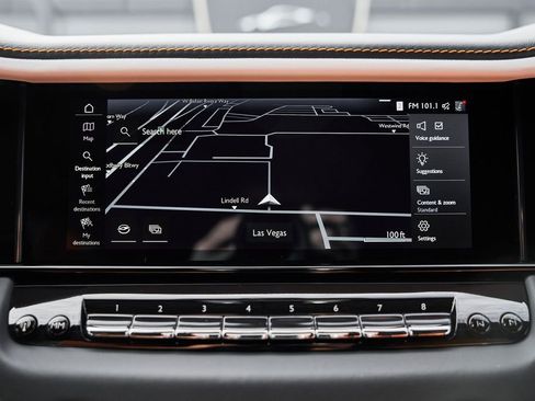 Used 2025 Rolls-Royce Cullinan AWD/4WD image 86