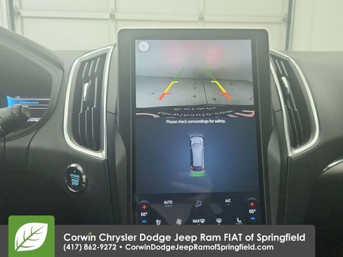 Used 2024 Ford Edge Titanium image 17