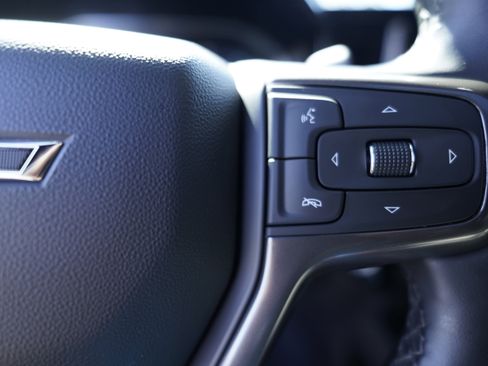 Used 2025 Chevrolet Silverado 1500 ZR2 w/ Technology Package image 26