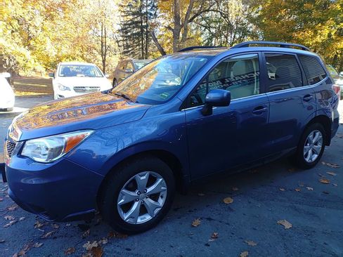 Used 2014 Subaru Forester 2.5i Limited image 2