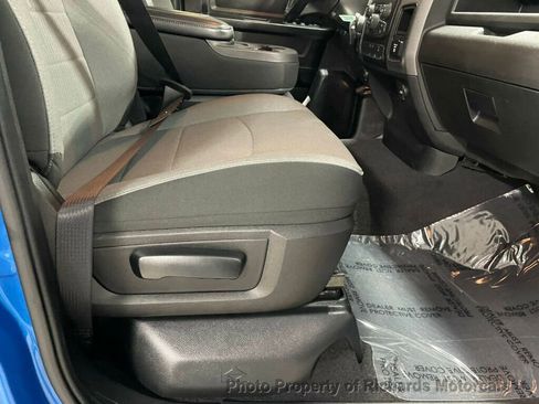 Used 2022 RAM 1500 Express w/ Wheel & Sound Group image 21