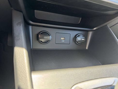 Used 2023 Hyundai Kona SEL AWD/4WD image 28