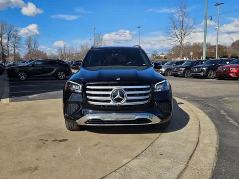 Certified 2025 Mercedes-Benz GLS 450 4MATIC image 4