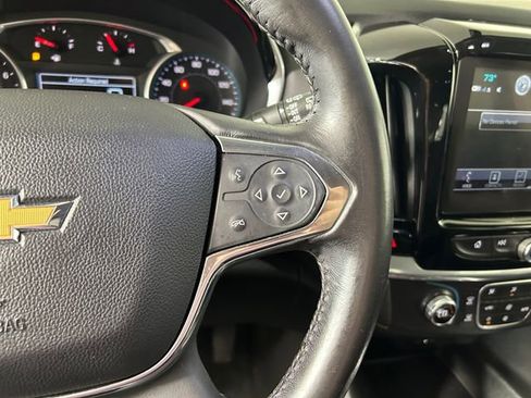 Used 2019 Chevrolet Traverse LT AWD/4WD image 17