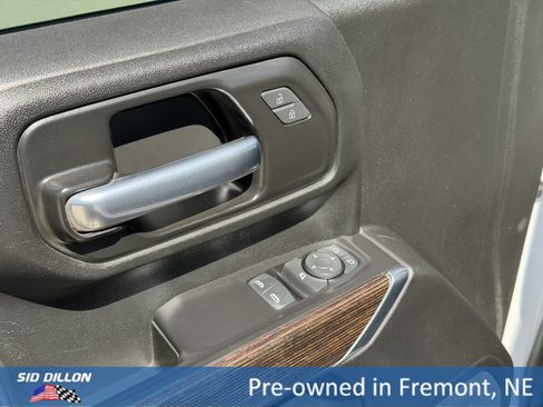 Used 2022 GMC Sierra 2500 SLE w/ SLE Convenience Package AWD/4WD image 13