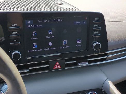 Used 2022 Hyundai Elantra SEL w/ Convenience Package image 24