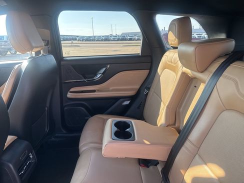 Used 2022 Lincoln Corsair Reserve w/ Elements Package FWD image 33