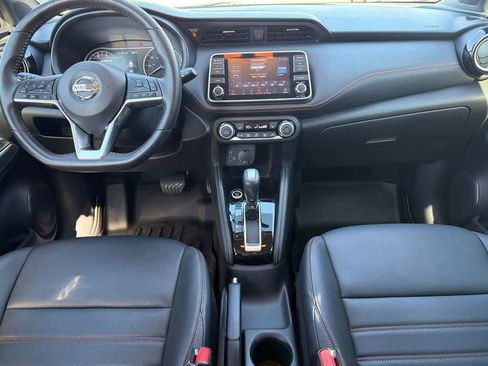 Used 2019 Nissan Kicks SR w/ SR Premium Package image 18
