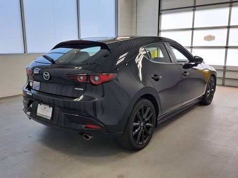 Used 2024 MAZDA MAZDA3 s FWD image 5