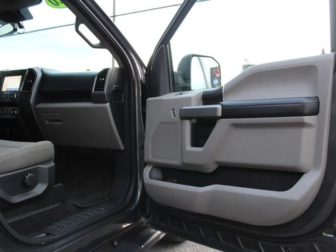 Used 2020 Ford F150 XLT w/ Equipment Group 301A Mid RWD image 30