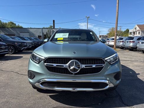 New 2026 Mercedes-Benz GLC 300 4MATIC image 2
