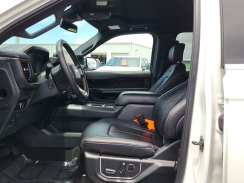Certified 2024 Ford Expedition Max Platinum AWD/4WD image 22