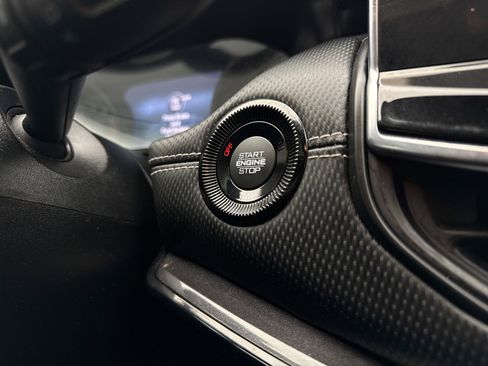 Used 2023 Jeep Compass Latitude w/ Convenience Group image 19