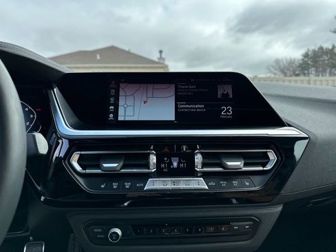 Used 2025 BMW Z4 M40i w/ Edition image 32