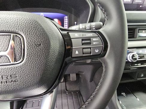 New 2026 Honda Pilot Touring image 26