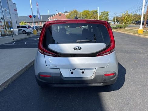 Used 2021 Kia Soul LX image 6