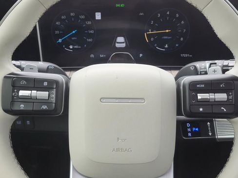 Used 2024 Hyundai Santa Fe Calligraphy AWD/4WD image 30