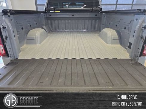 Used 2025 GMC Sierra 1500 Pro w/ Pro Value Package AWD/4WD image 22