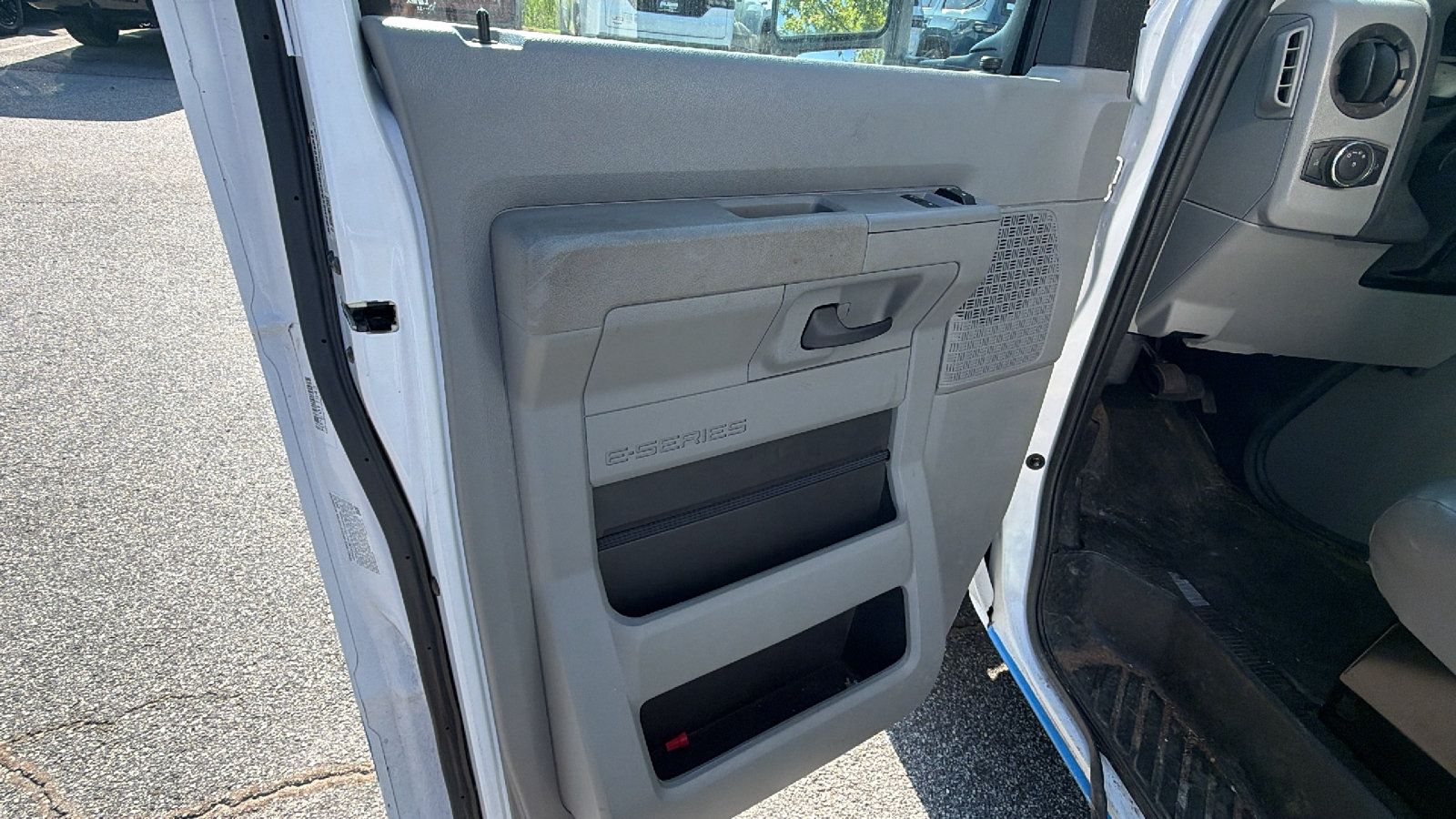 Used 2023 Ford E-350 and Econoline 350 Super Duty w/ Driver's Safety Package RWD image 16