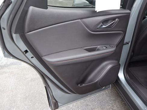 Certified 2025 Chevrolet Blazer RS w/ Driver Confidence II Package image 31