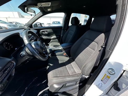 Used 2024 Honda HR-V Sport image 10