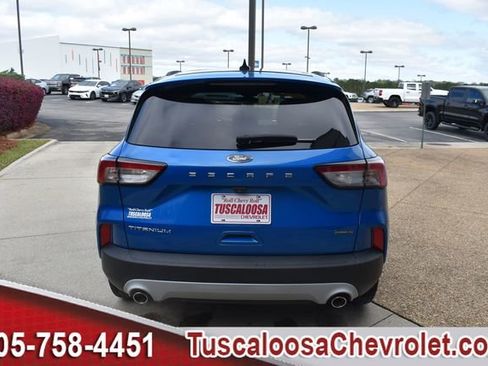 Used 2020 Ford Escape Titanium image 8