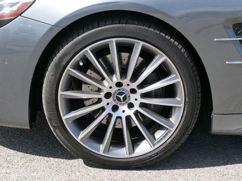 Used 2019 Mercedes-Benz SL 550 image 9