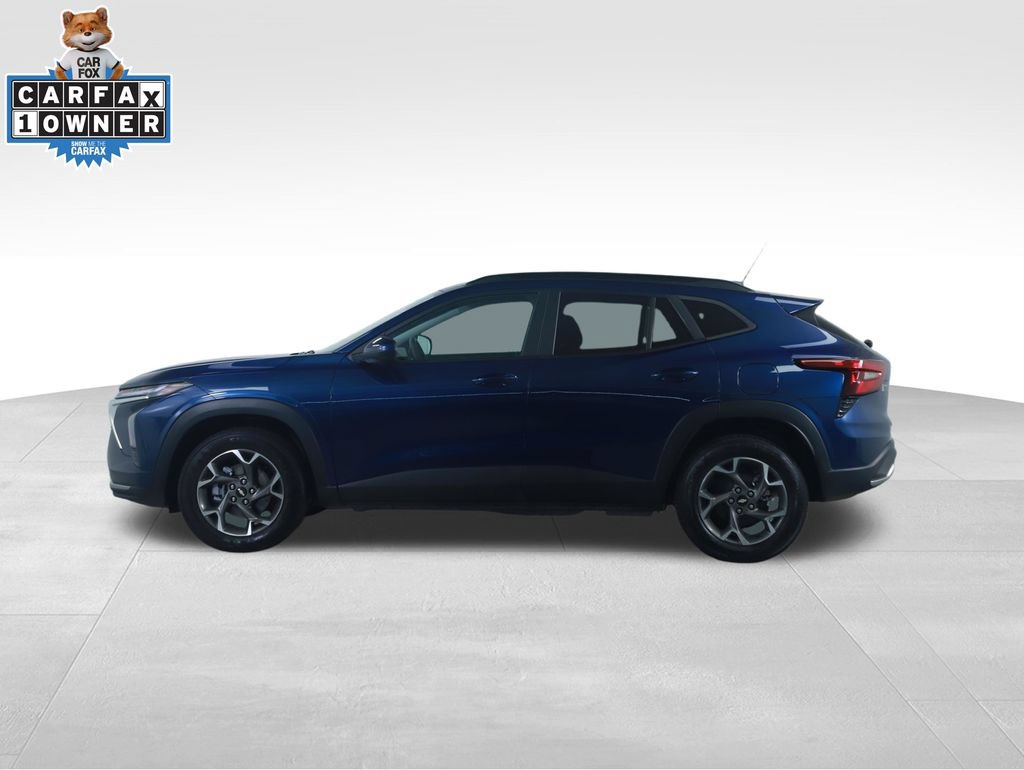Used 2024 Chevrolet Trax LT FWD image 9