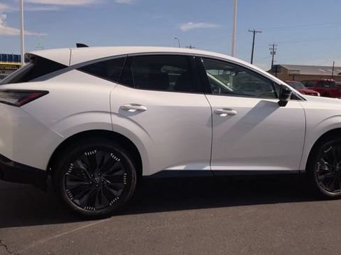 Used 2026 Nissan Murano Platinum w/ Cargo Package AWD/4WD image 2