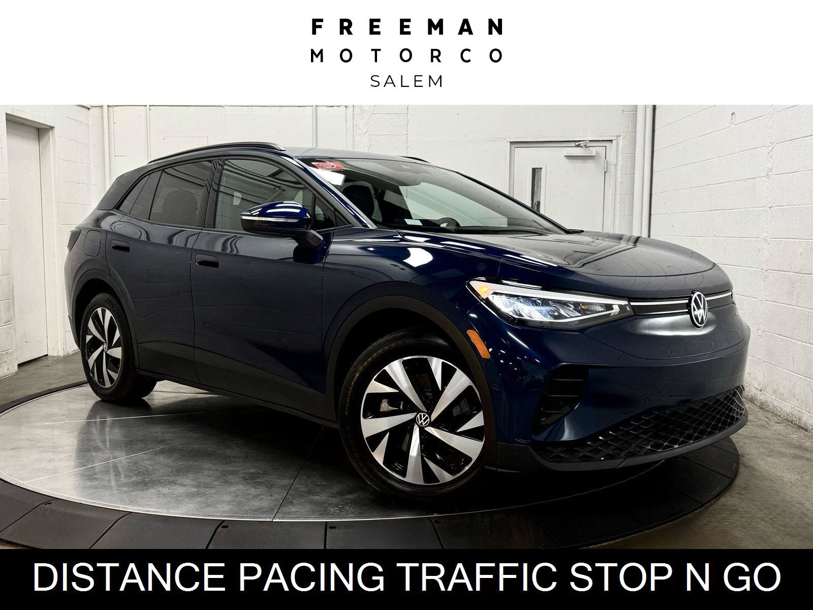 Used 2023 Volkswagen ID.4 2WD image 1